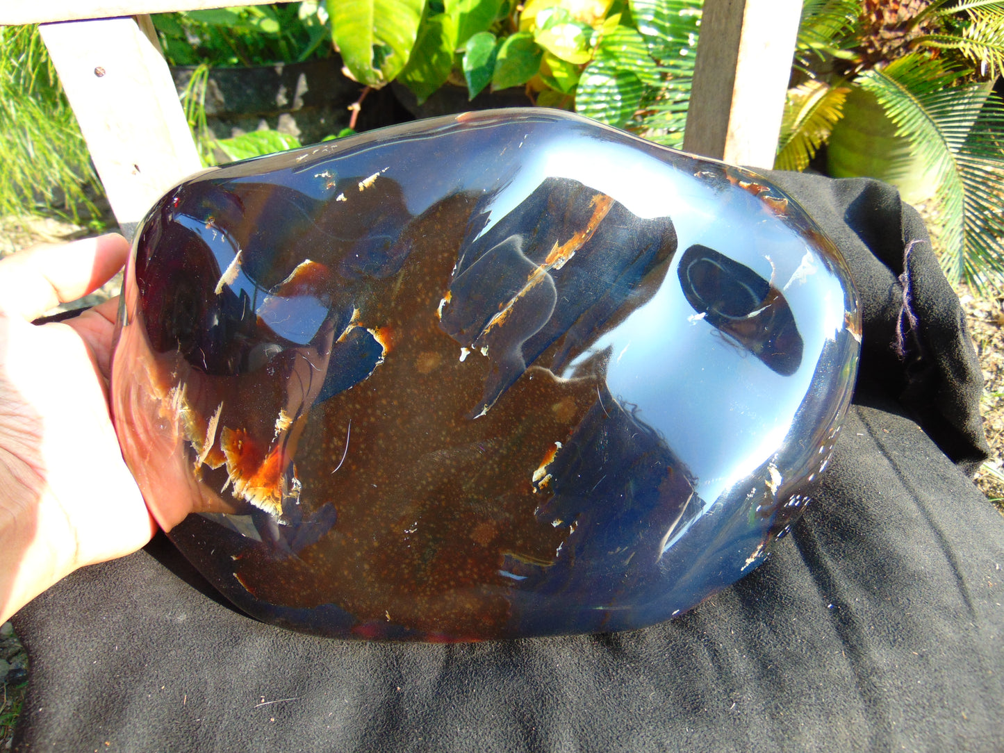 2756 gr full polished 28x19x11 cm Indonesia Dark Blue Amber for Healing ST124