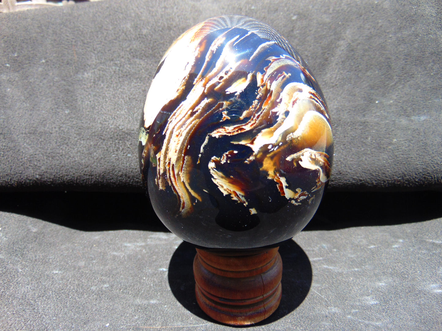 251 gr Shaped Egg 87x72 mm Indonesian Blue Amber for Healing TR5