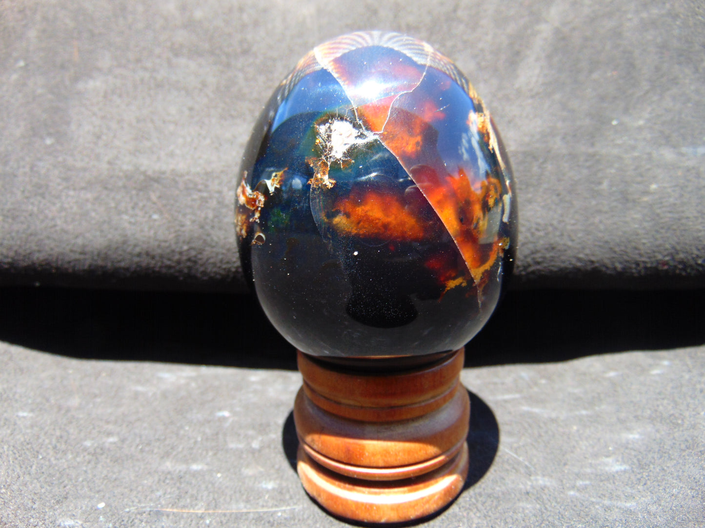 116 gr Shaped Egg 65x53 mm Indonesian Blue Amber for Healing TR1