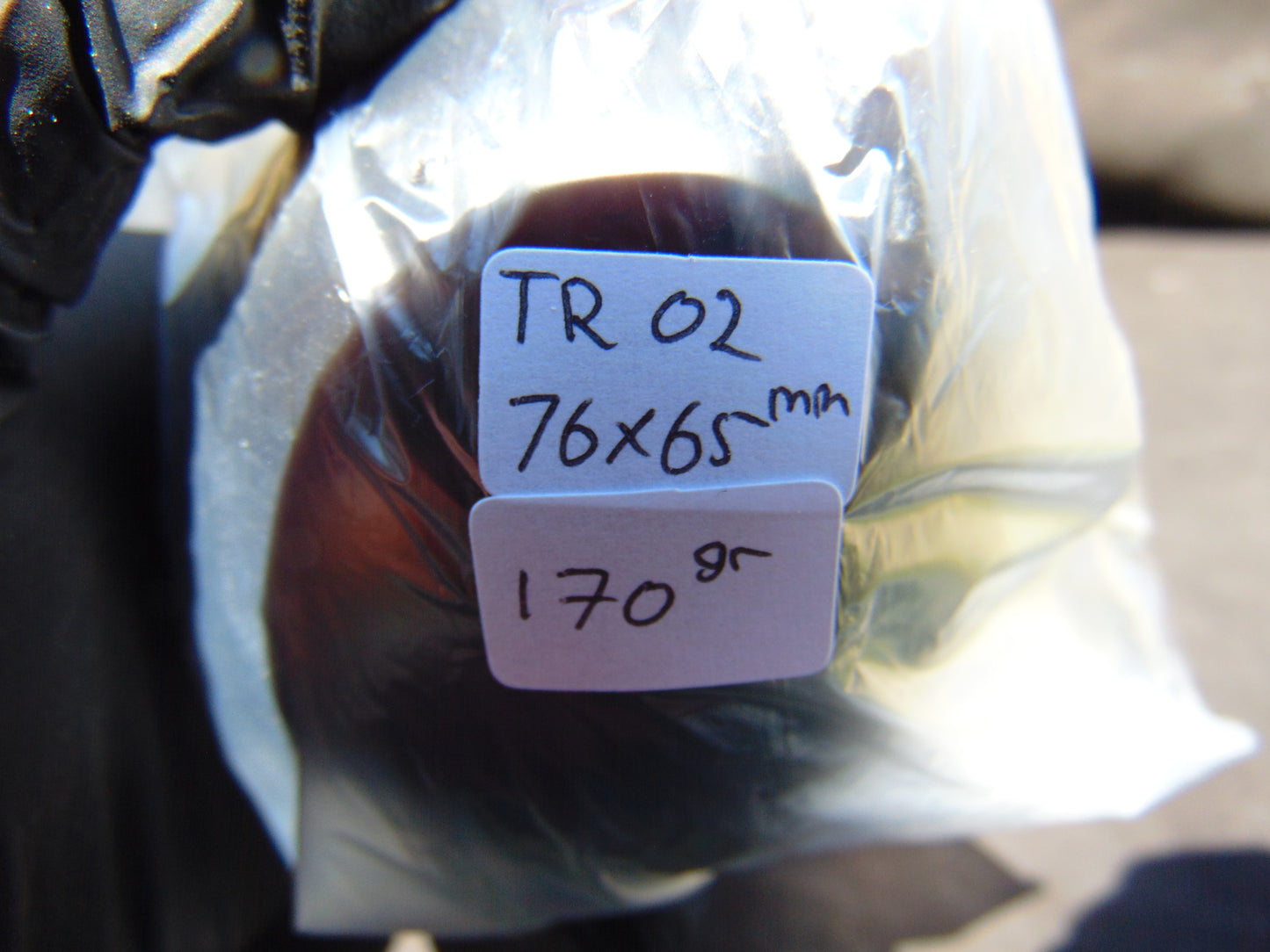 170 gr Shaped Egg 76x65 mm Indonesian Amber for Healing TR2