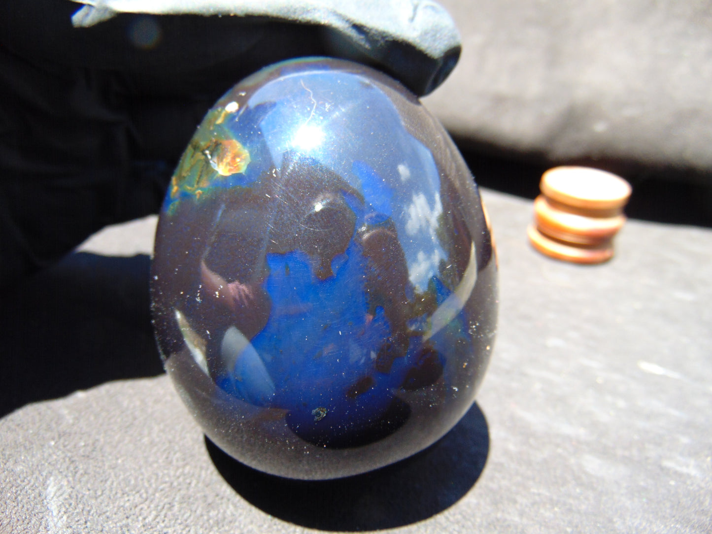 174 gr Shaped Egg 75x64 mm Indonesian Black Blue Amber for Healing TR6