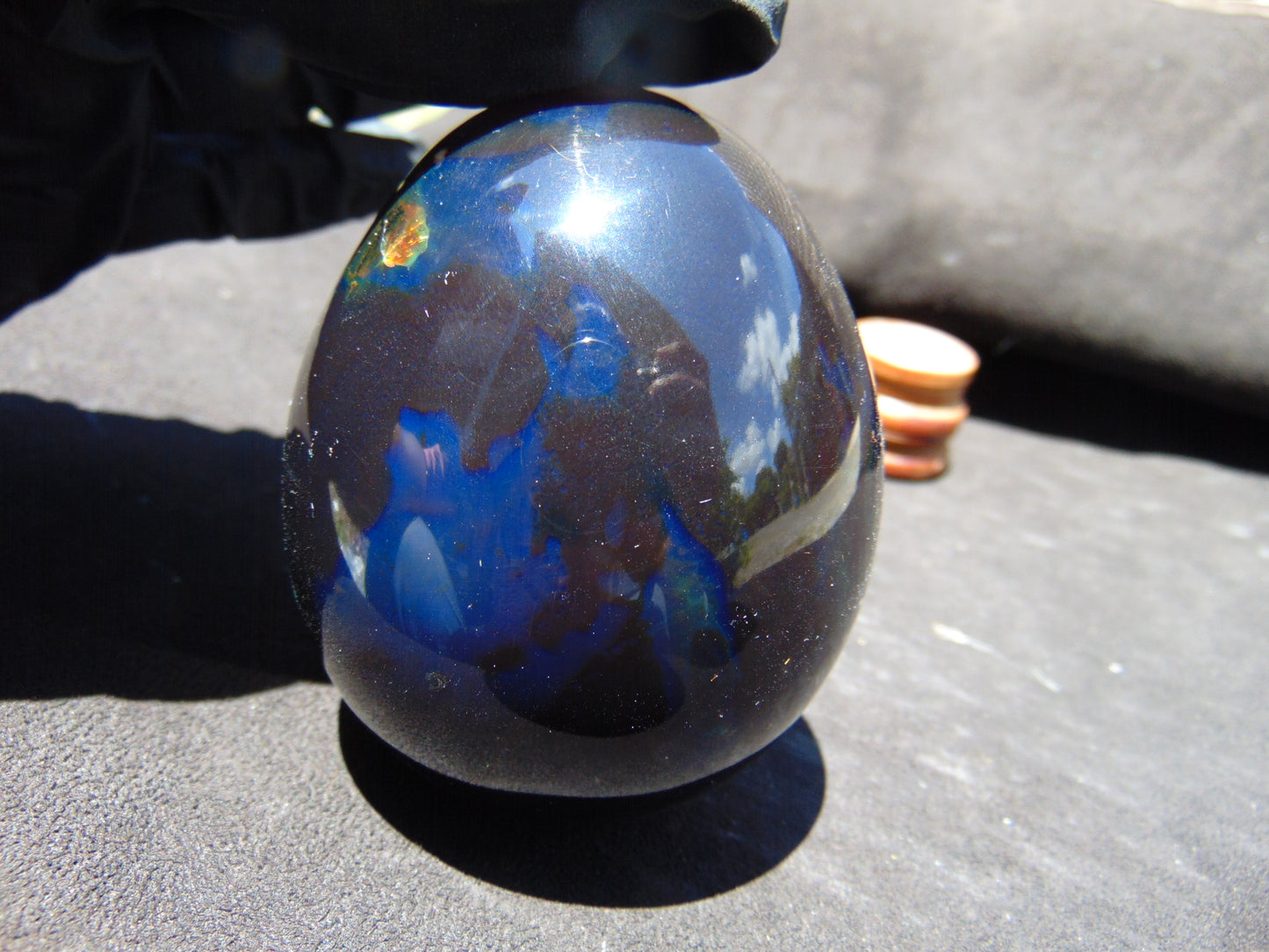 174 gr Shaped Egg 75x64 mm Indonesian Black Blue Amber for Healing TR6