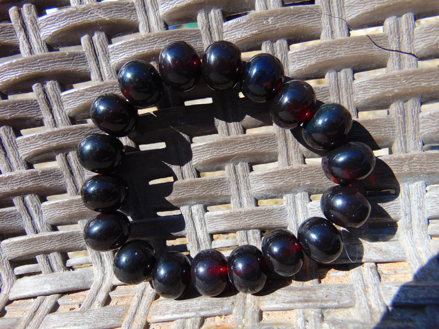 18 Gram 18 small Beads Bracelet Indonesian Cherry Red Amber 12 mm for Healing FR97
