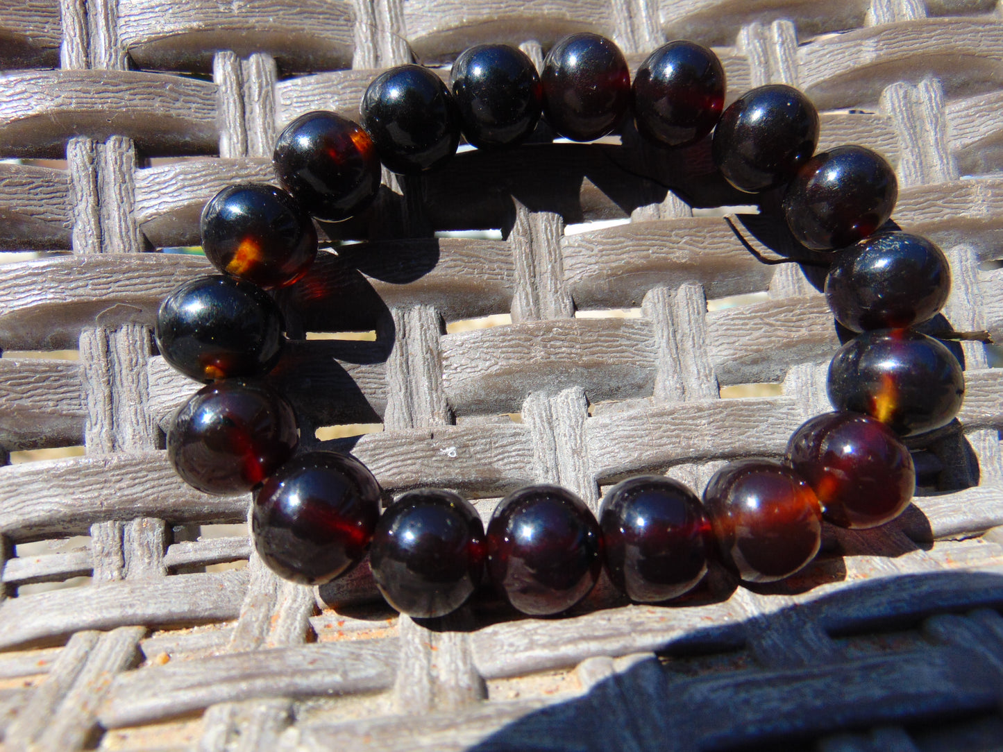 17 Gram 18 small Beads Bracelet Indonesian Dark Red Amber 12 mm for Healing FR90