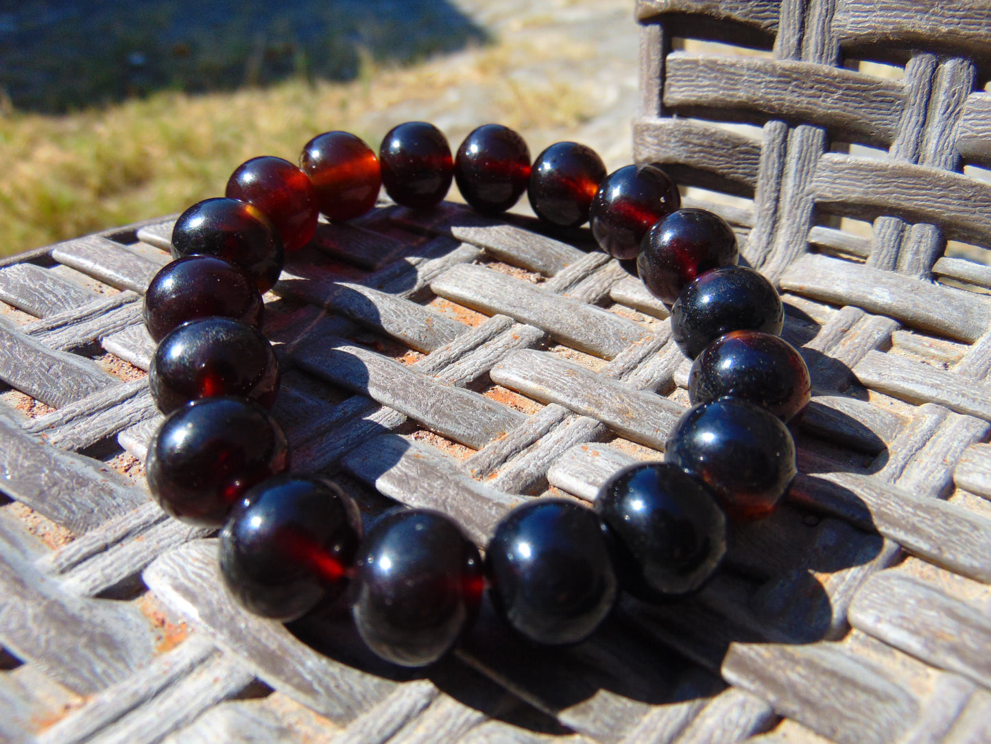 17 Gram 18 small Beads Bracelet Indonesian Dark Red Amber 12 mm for Healing FR90