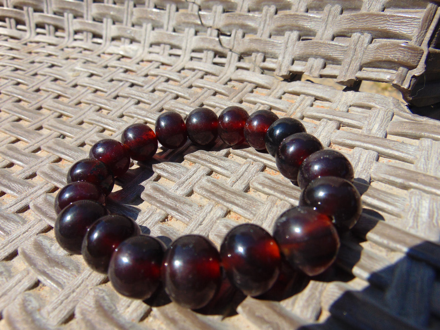 18 Gram 18 small Beads Bracelet Indonesian Blue Cherry Red Amber for Healing FR98