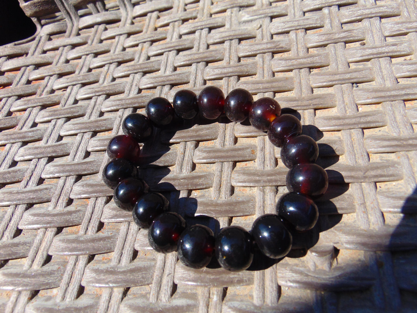 18 Gram 18 small Beads Bracelet Indonesian Cherry Red Amber for Healing FR91
