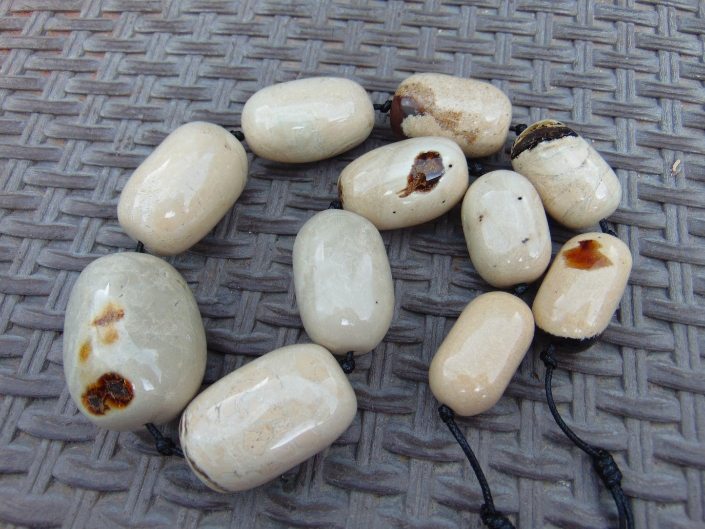 227 gram Small Beads Combination Necklace Indonesian White Amber for Healing A11K32