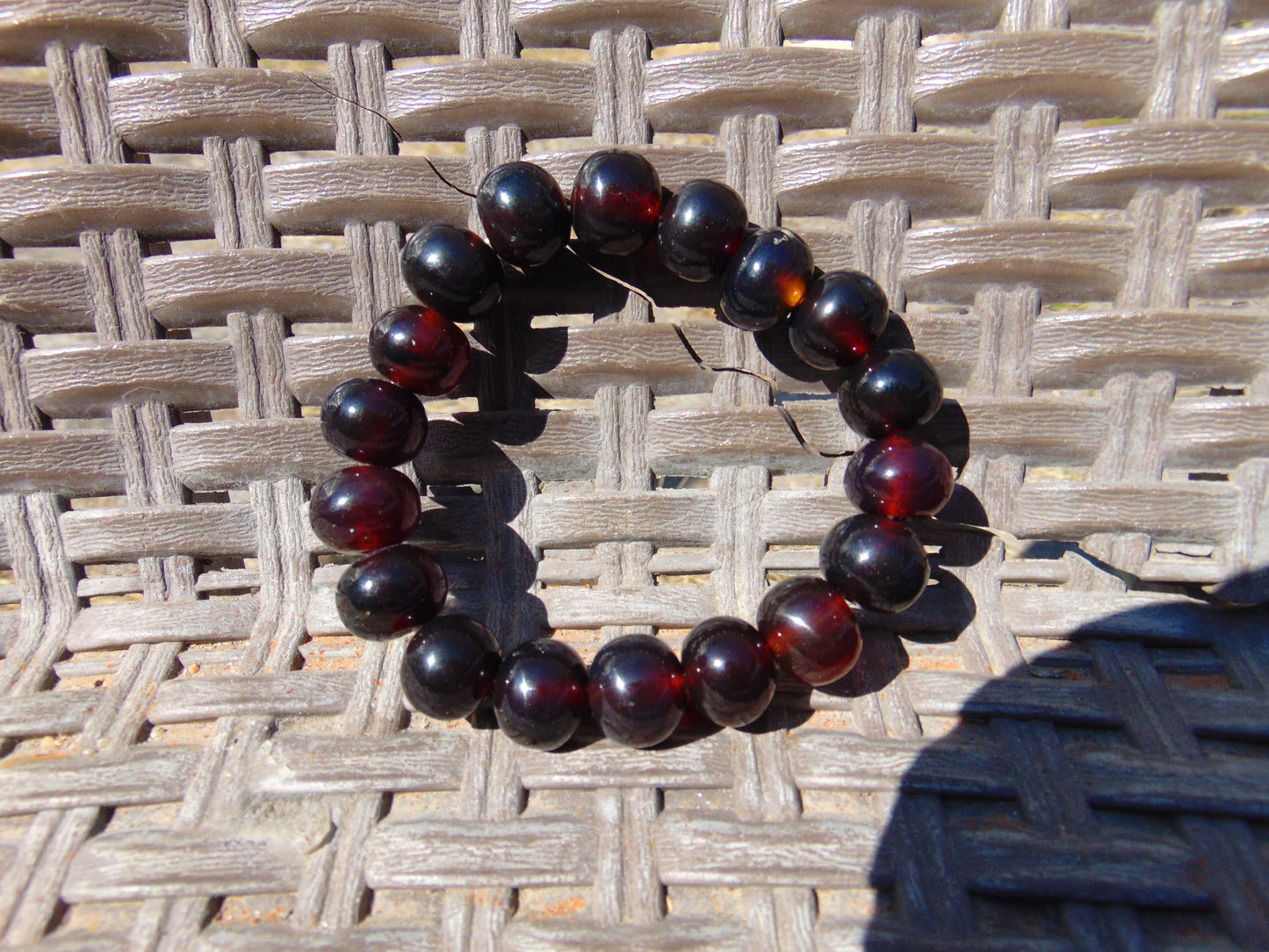 19 Gram 18 small Beads Bracelet Indonesian Cherry Red Amber 12 mm for Healing FR93