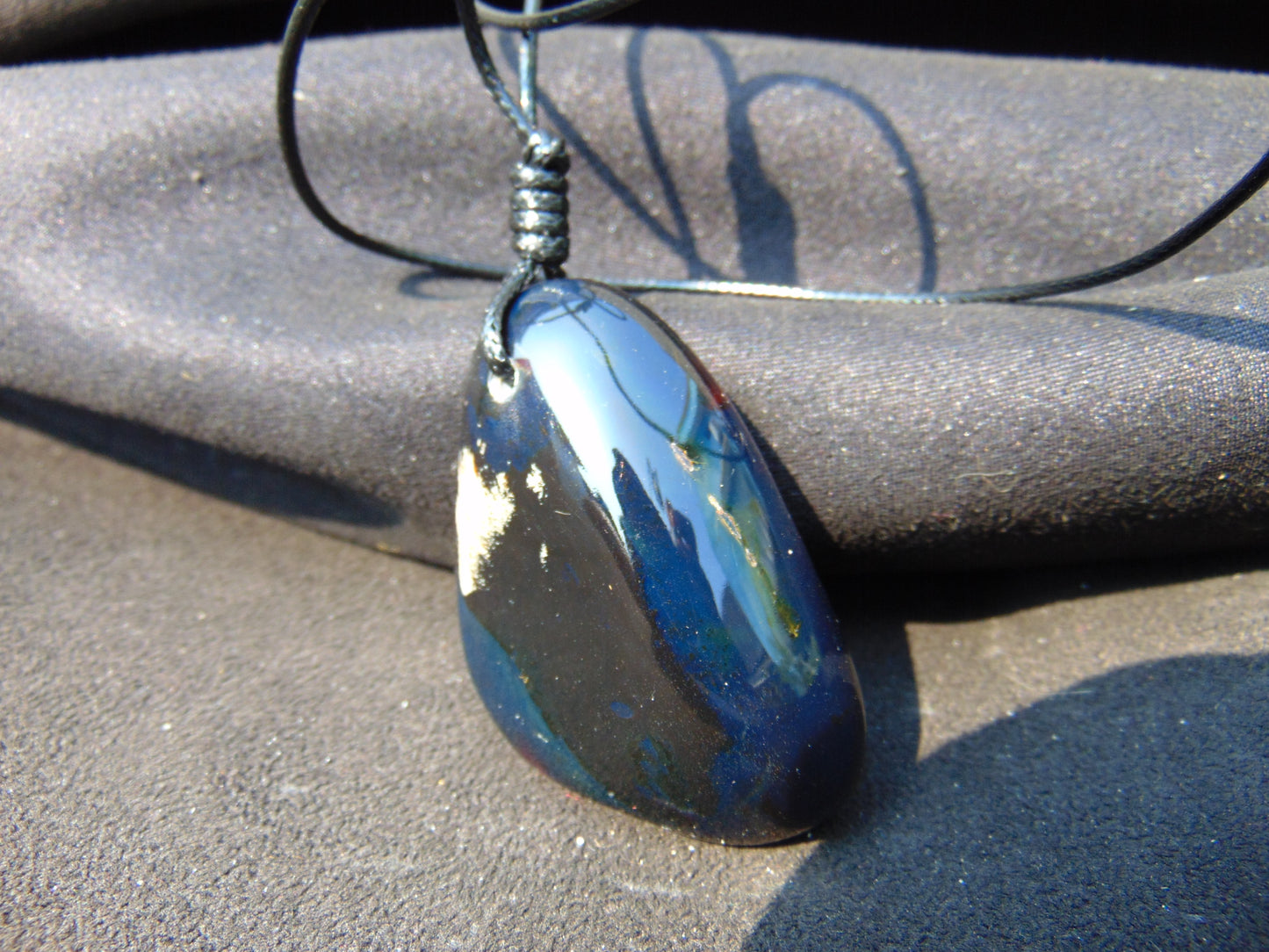 28 gr Heart Pendant Indonesian blue Amber for Healing P167