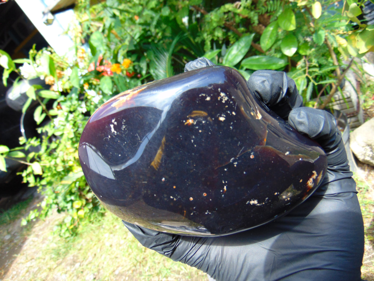 343 gram Full polished Indonesian Blue Amber for Healing AR127