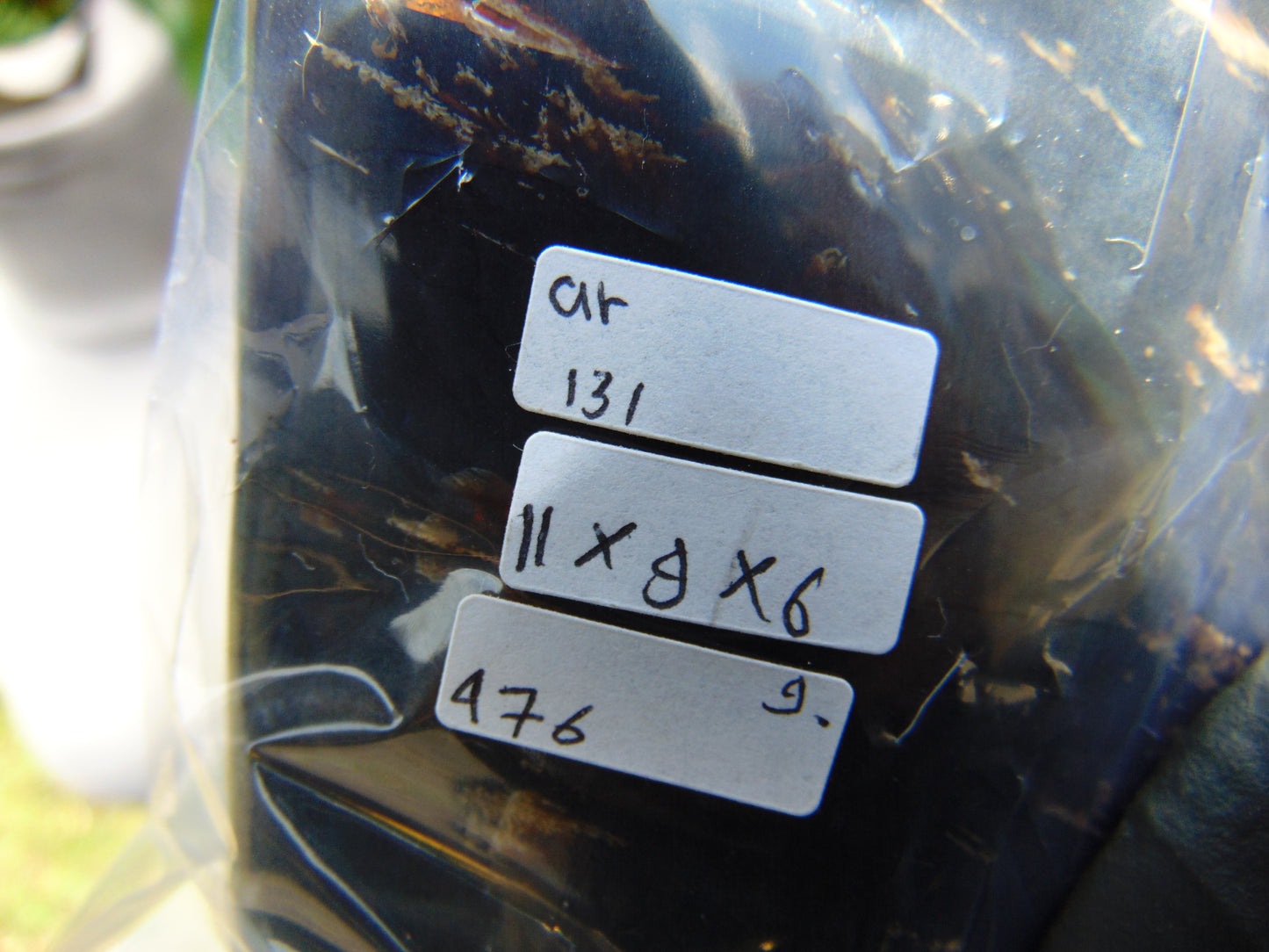 476 gram Full polished Indonesian Black Blue Amber for Healing AR131