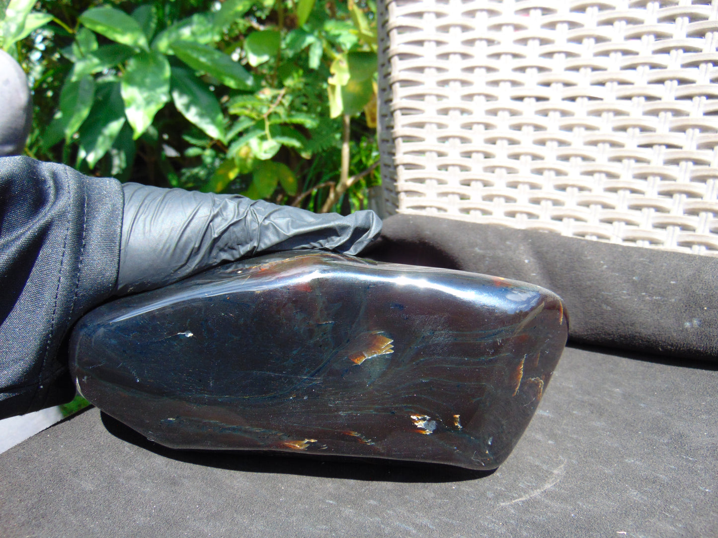 657 gram Full polished Indonesian Black Amber for Healing AR124