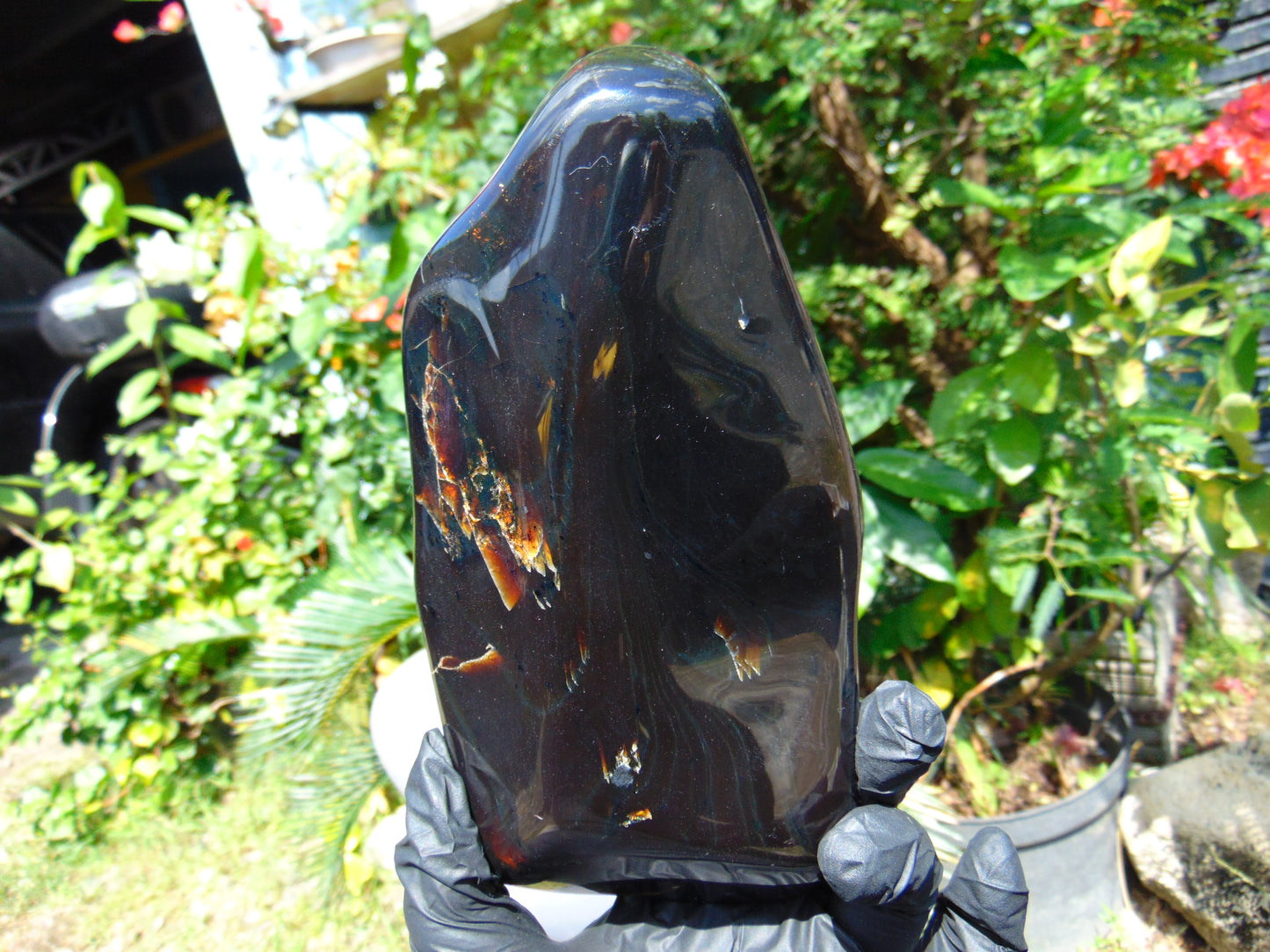 657 gram Full polished Indonesian Black Amber for Healing AR124