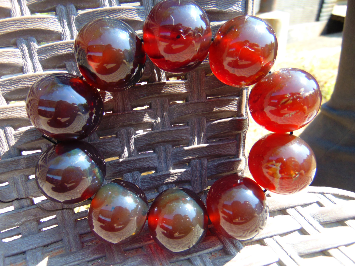 92 gram 10 Beads 25 mm Mala Bracelet Indonesian Cherry Red Blue Amber for Healing BB11