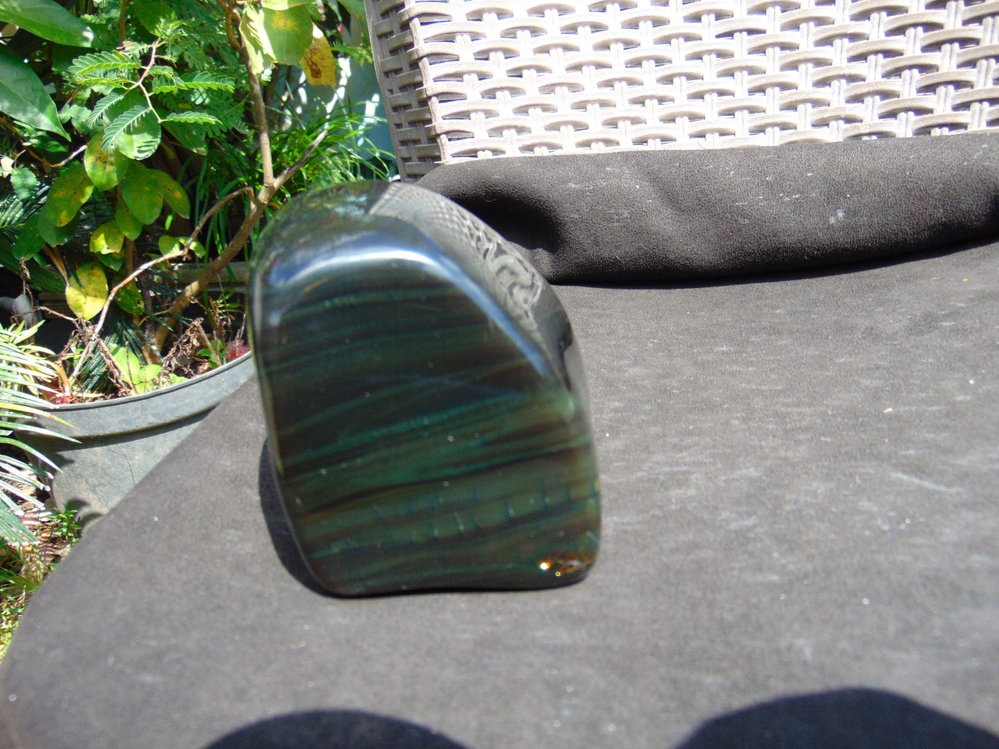 257 gram Full polished Indonesian Green Amber for Healing ML72
