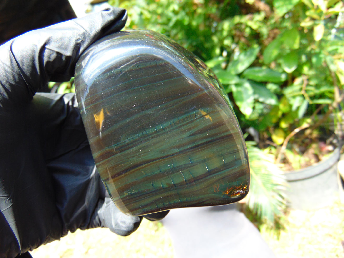 257 gram Full polished Indonesian Green Amber for Healing ML72