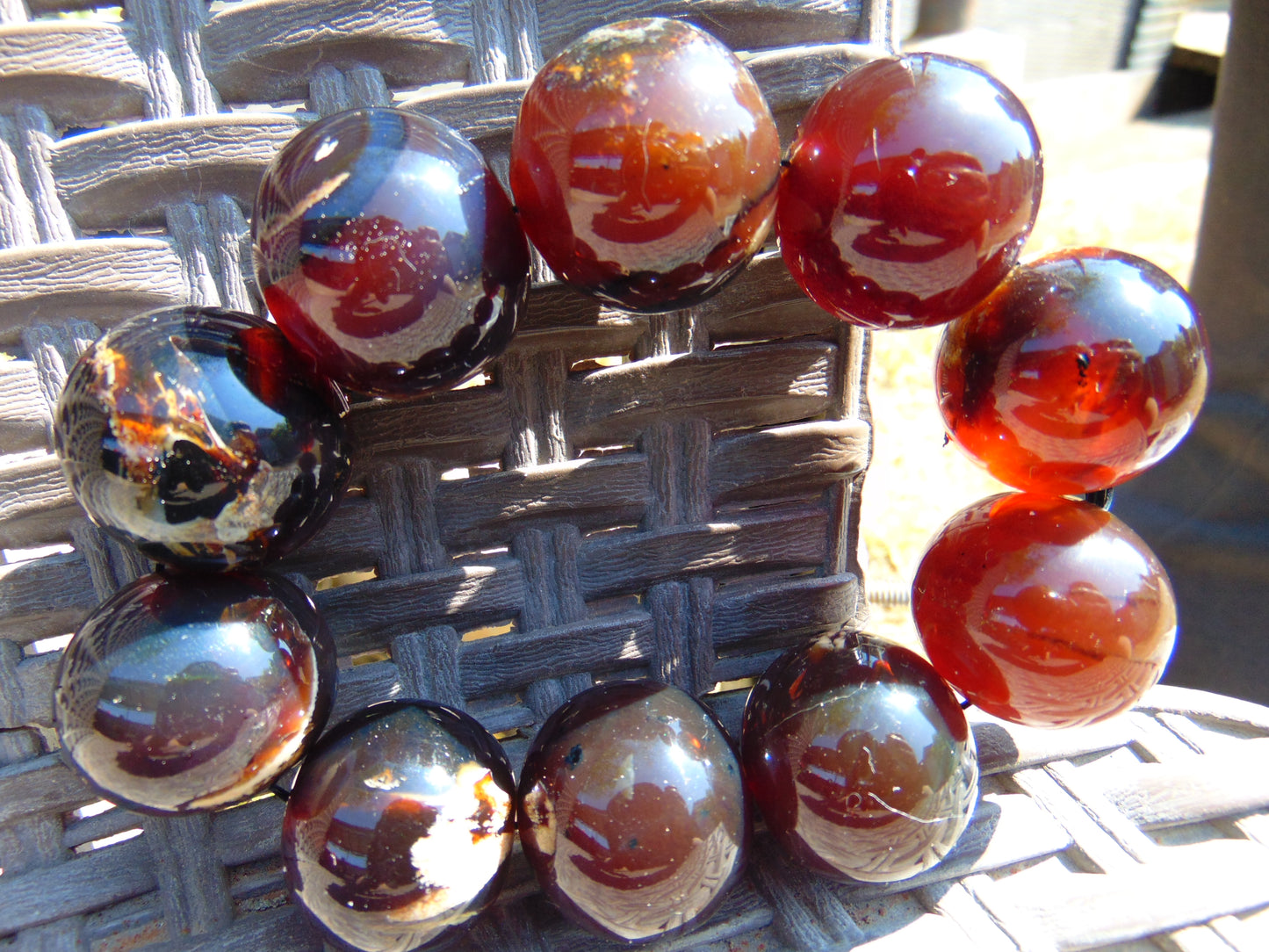 94 gram 10 Beads Mala Bracelet Indonesian Dark Red Amber 25 mm for Healing BB7