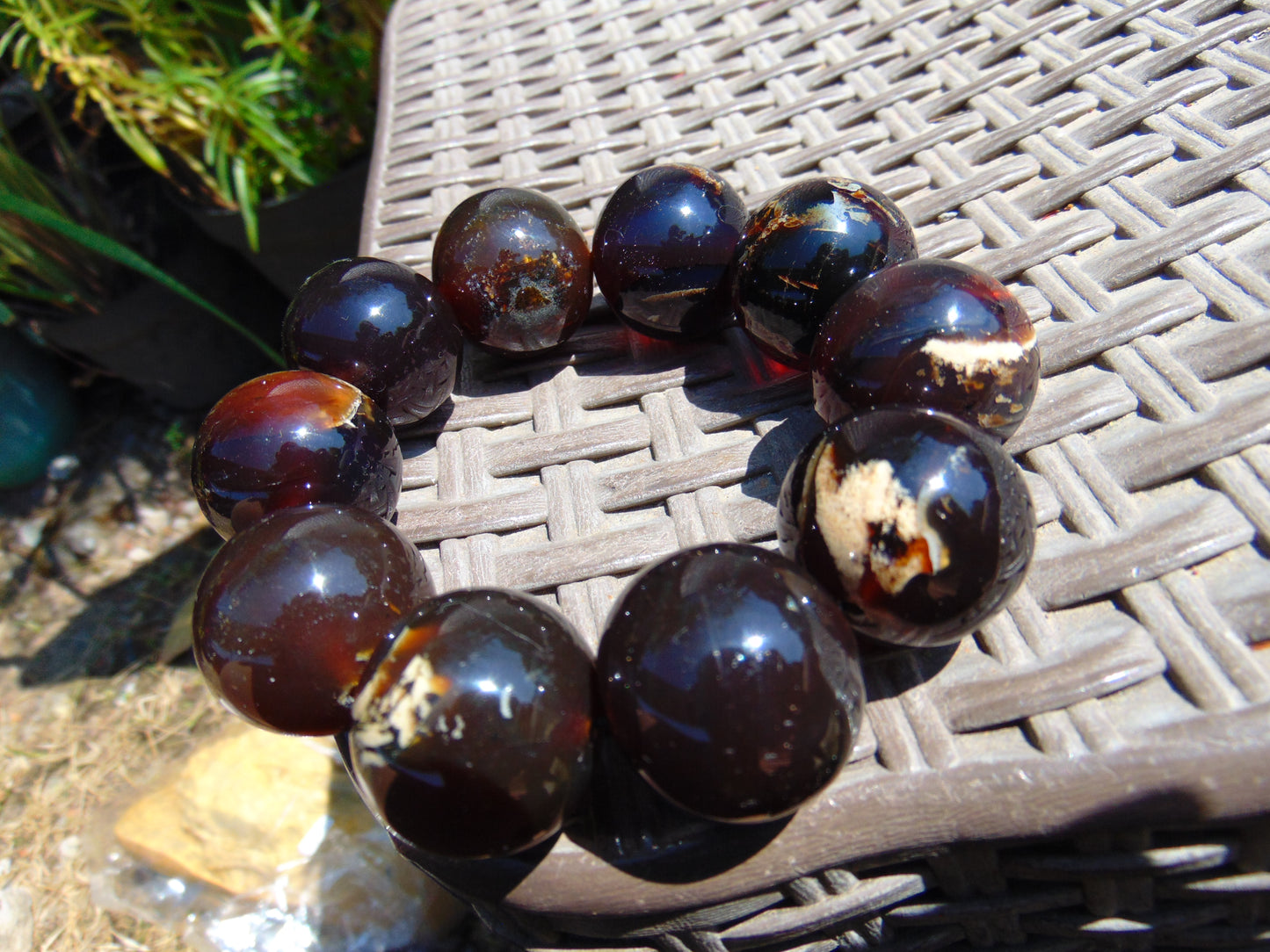 94 gram 10 Beads Mala Bracelet Indonesian Dark Red Amber 25 mm for Healing BB7