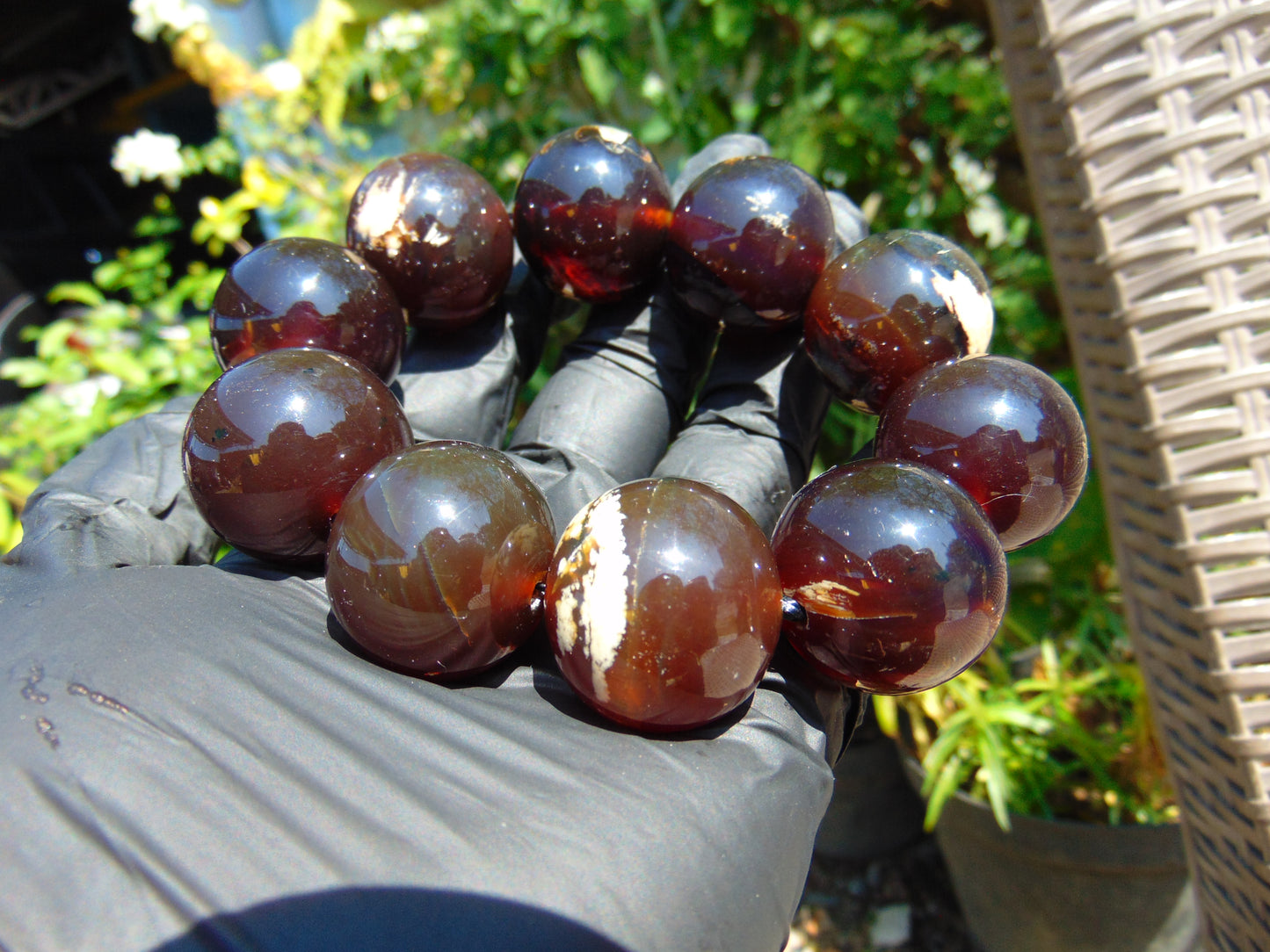 94 gram 10 Beads Mala Bracelet Indonesian Dark Red Amber 25 mm for Healing BB7
