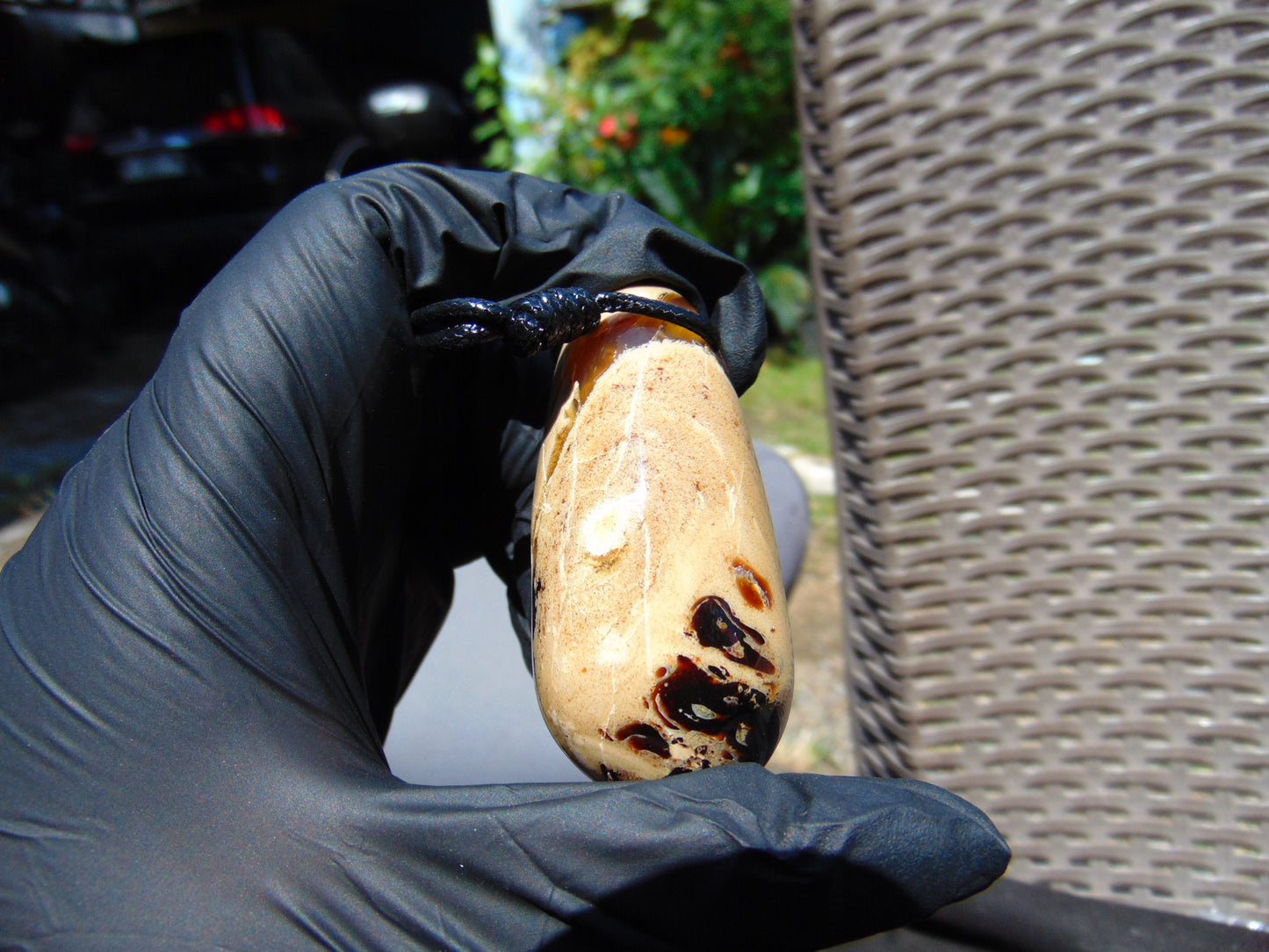 27 gr Teardrop Pendant Indonesian white Amber for Healing 25A69