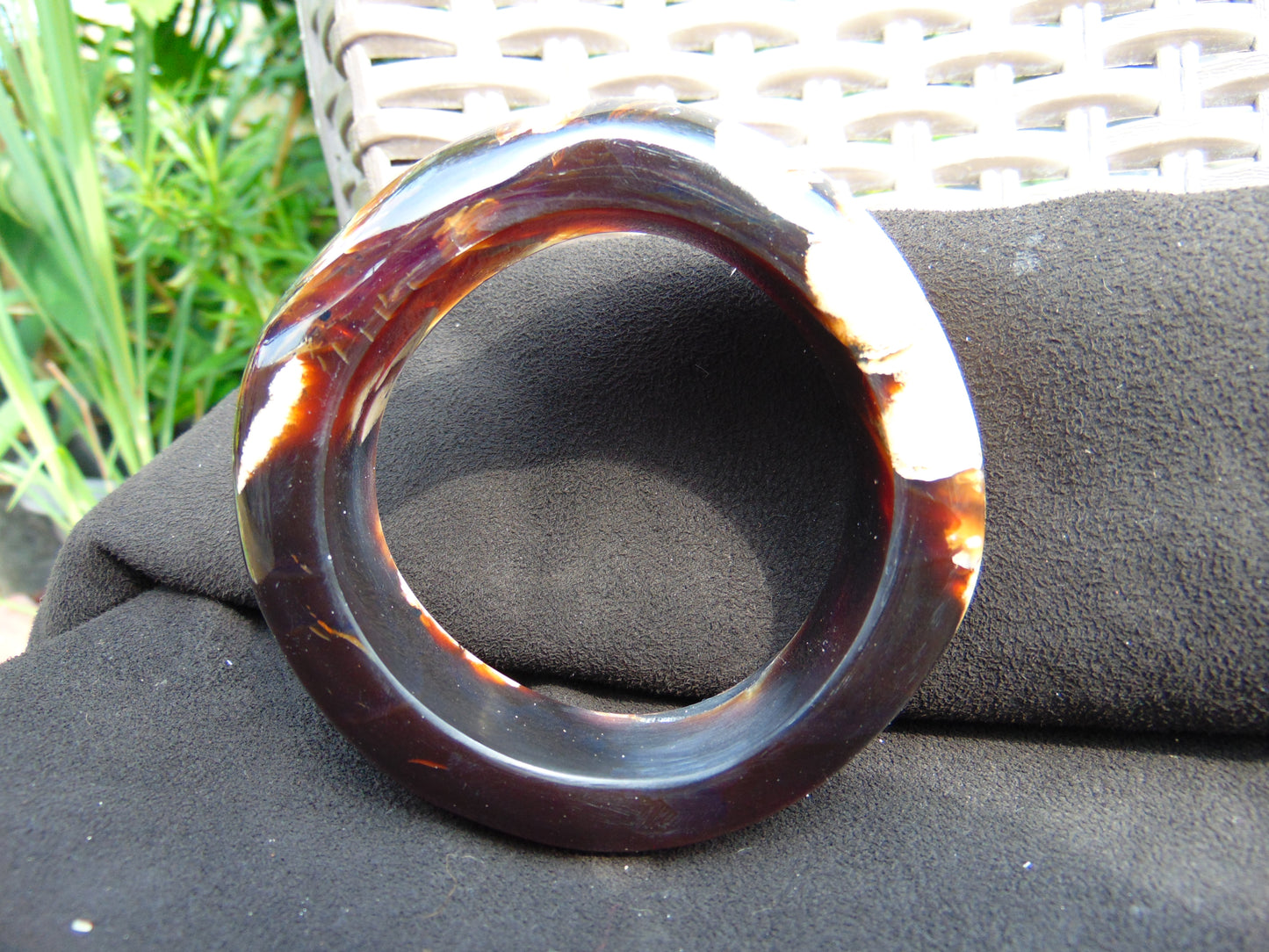 75 gr Big Bangle in hole 67 mm 29x14 mm Indonesian Sumatra Amber for Healing EU46