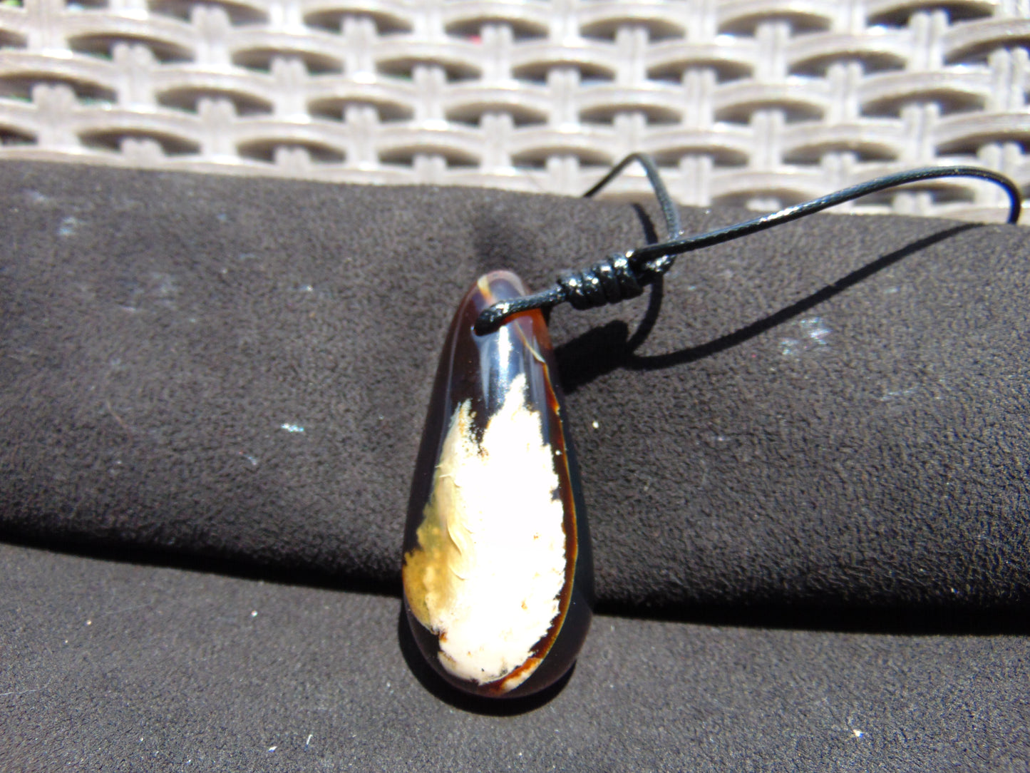 21 gr Teardrop Pendant Indonesian white Amber for Healing 25N78