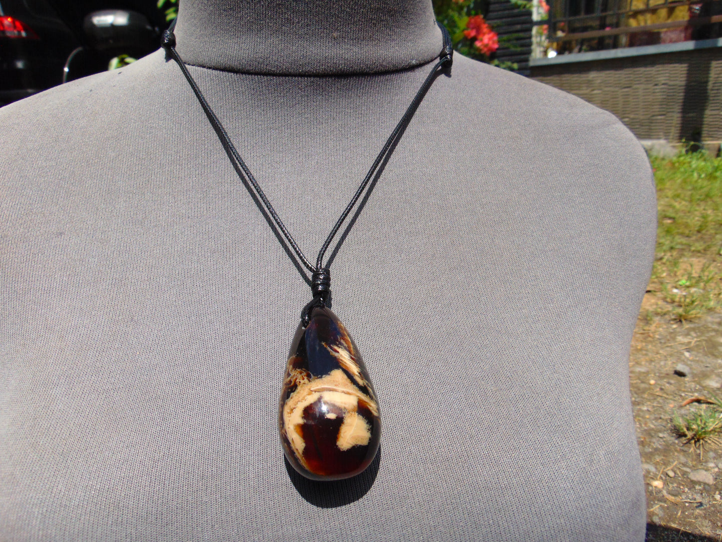 22 gr Teardrop Pendant Indonesian white Amber for Healing 25A62