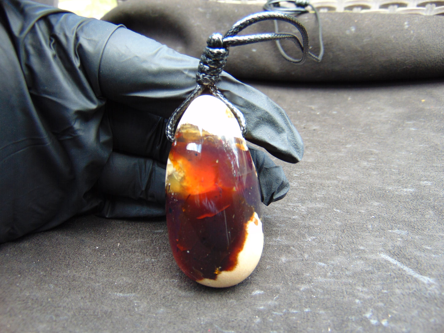 31 gr Teardrop Pendant Indonesian white Amber for Healing 25A71