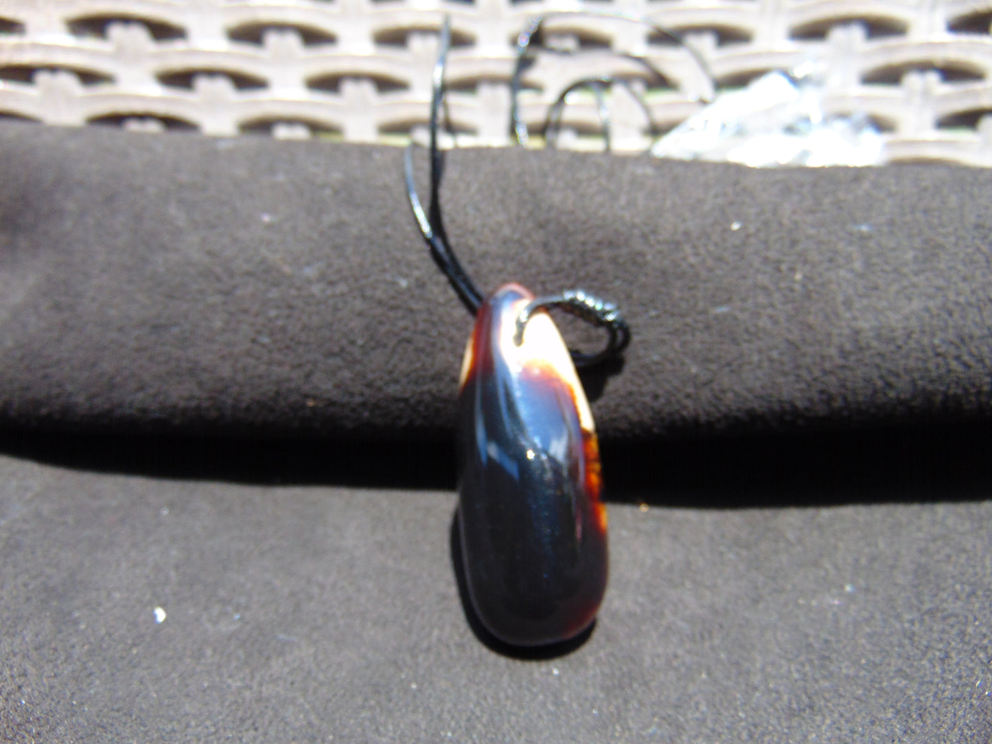 13 gr Teardrop Pendant Indonesian white Amber for Healing 25N79
