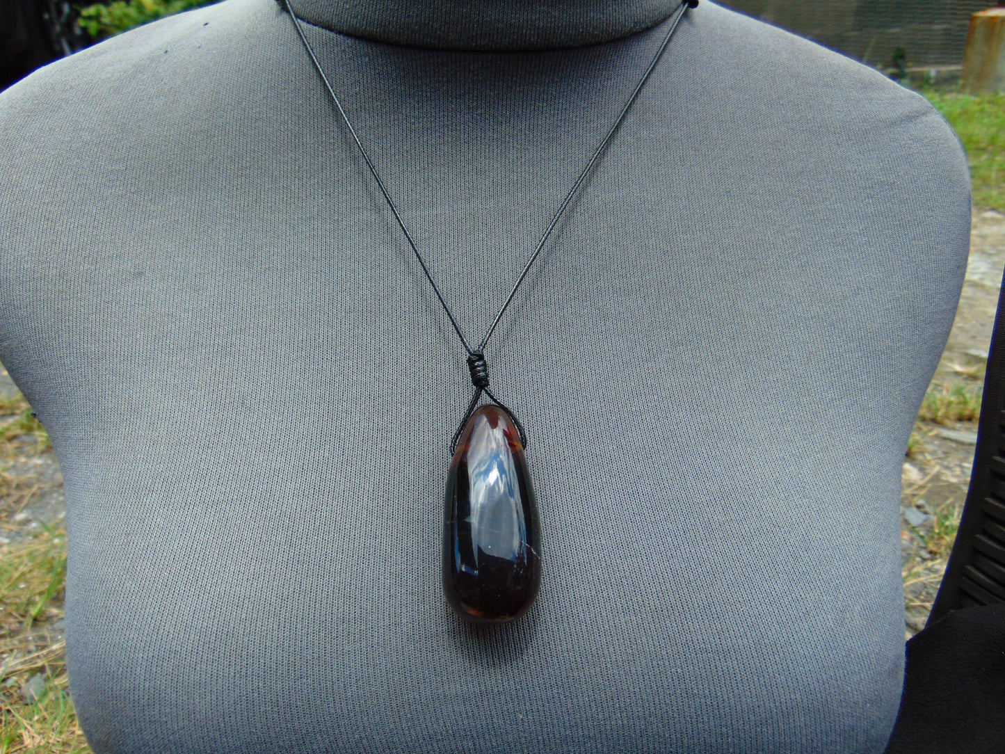 15 gr Teardrop Pendant Indonesian Amber for Healing 25A48