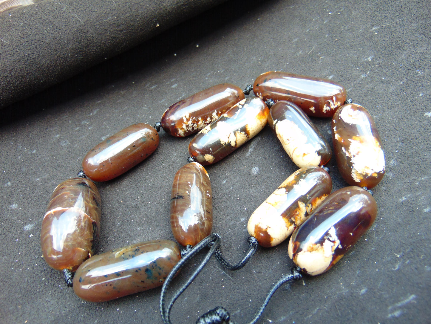 121 gr Big Necklace Indonesian Amber for Healing A11K42