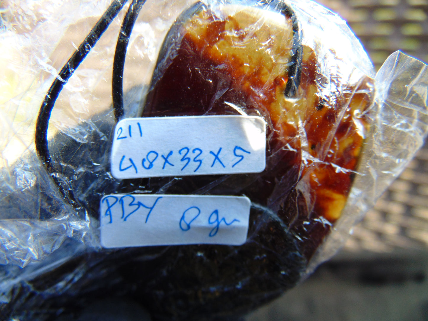 8 gram Pendant Indonesian Red Amber for Healing PBY211