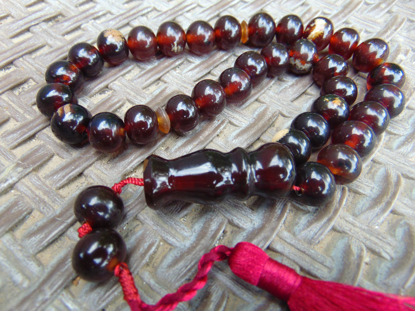 46 gr Hand Tasbih 33+2 Beads 12 mm Indonesian Red Amber for Healing TB13i2