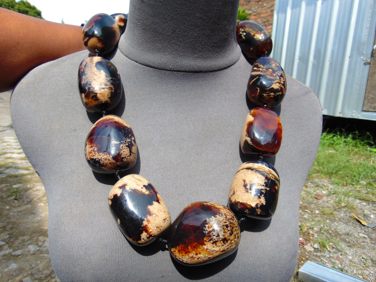 410 gr Big Necklace Indonesian Dark White Blue Amber for Healing NE98
