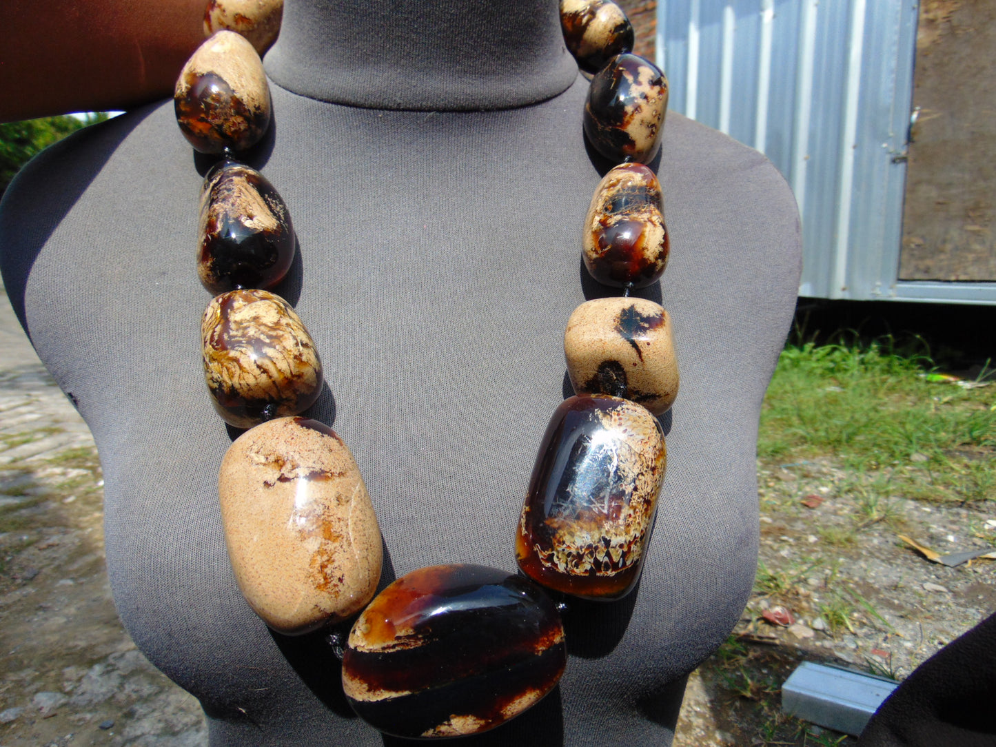 389 gr Big Necklace Indonesian white Amber for Healing NE100