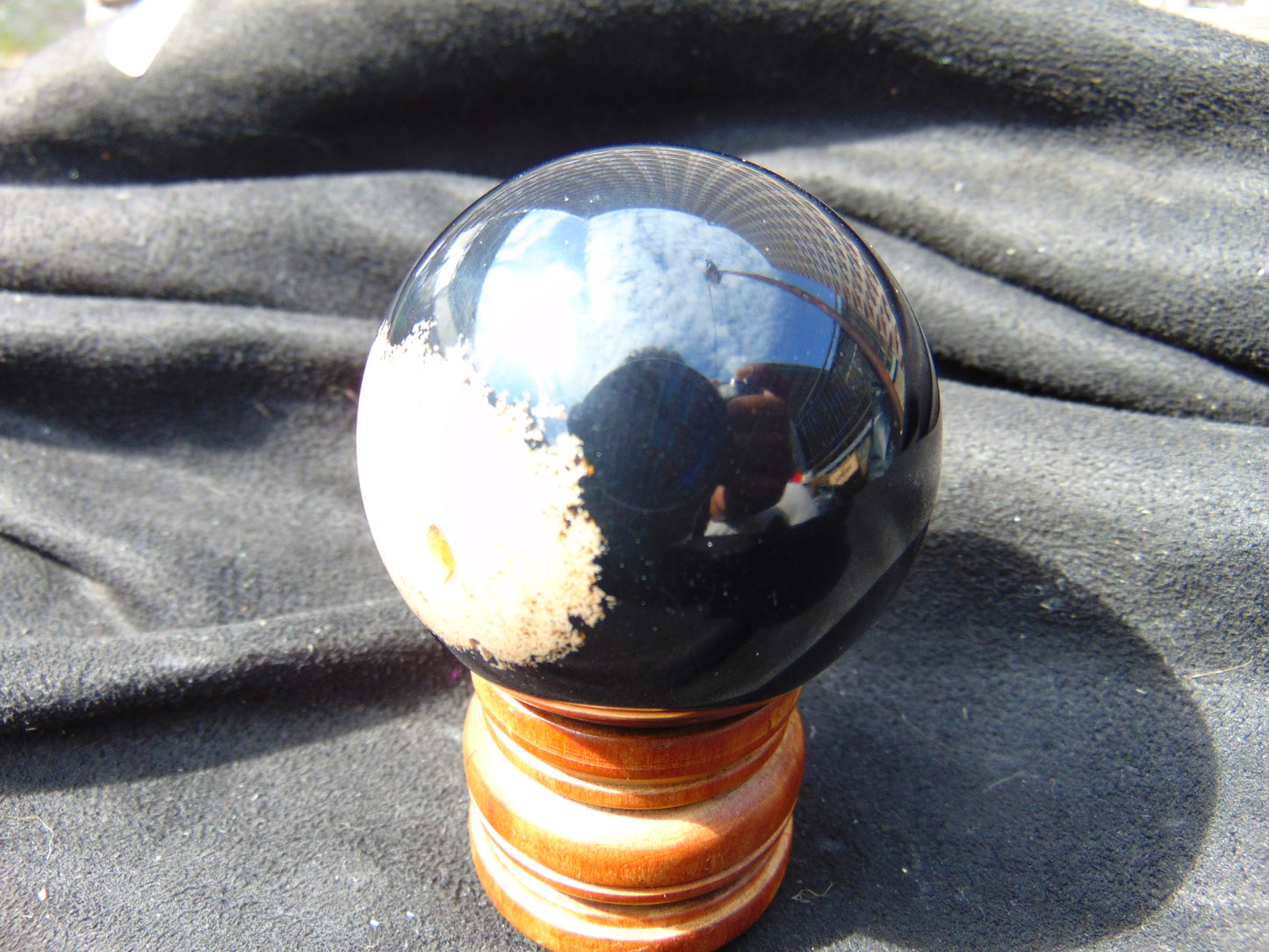 87 gr Shaped Ball Sphere 54 mm Indonesian Black Amber for Healing AJ1065