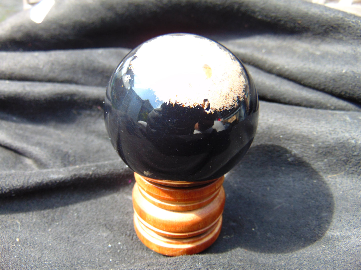 87 gr Shaped Ball Sphere 54 mm Indonesian Black Amber for Healing AJ1065