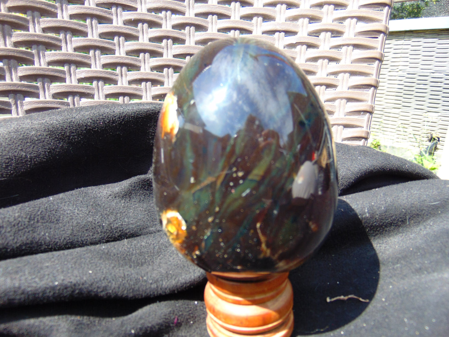 279 gr Shaped Egg 93x73 mm Indonesian Amber for Healing AJ1061