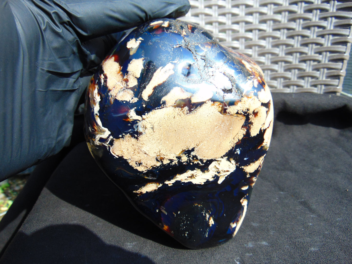 1478 gram full polished Indonesian Sumatra WHite Blue Amber for Healing ML50