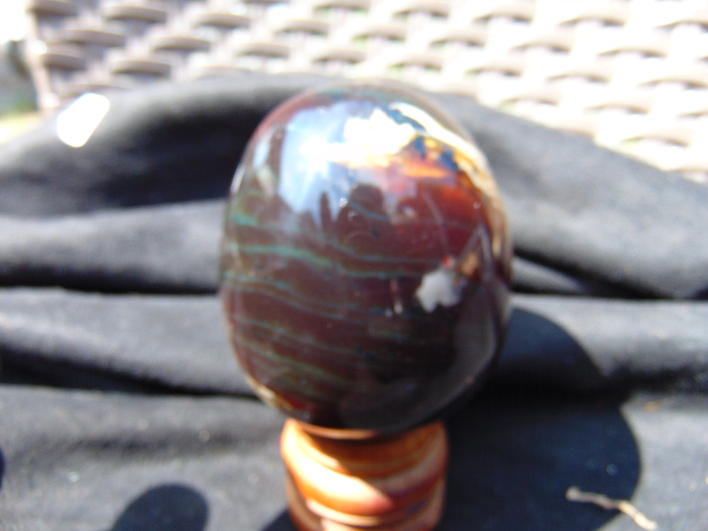 139 gr Shaped Egg 70x59 mm Indonesian Amber for Healing AJ1064