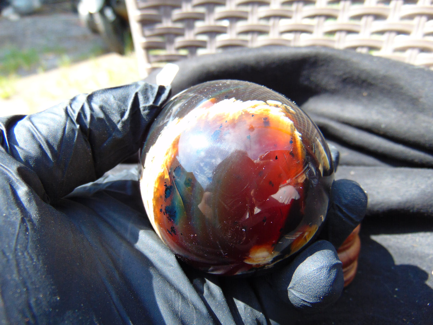 139 gr Shaped Egg 70x59 mm Indonesian Amber for Healing AJ1064