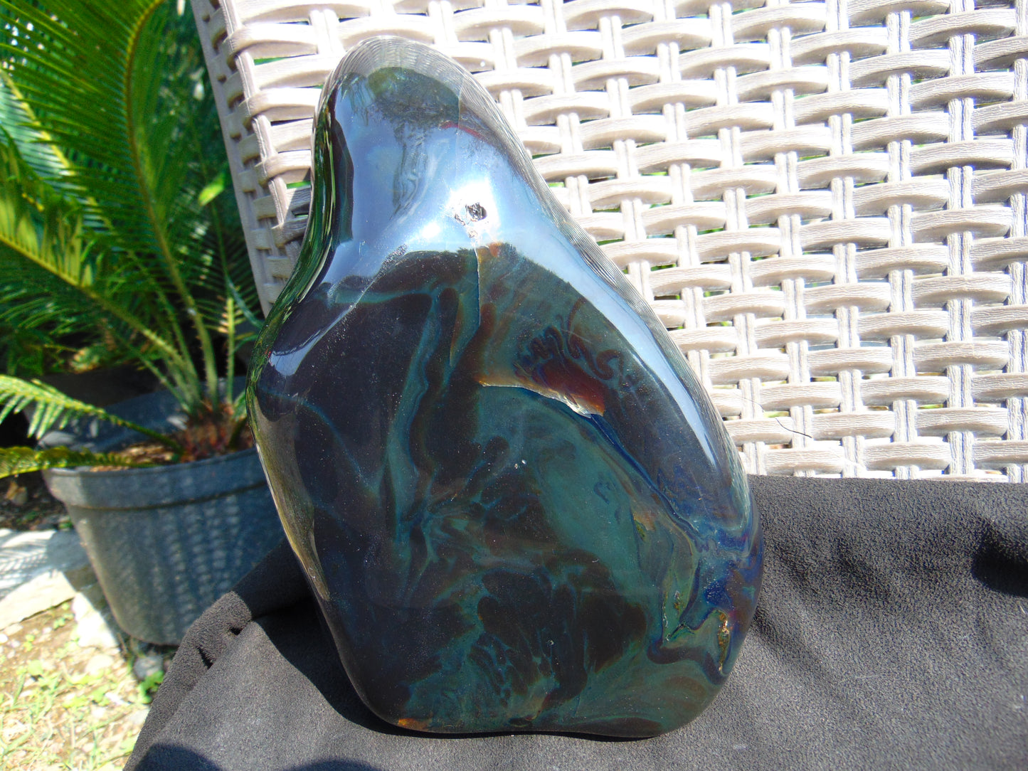 1022 gram full polished Indonesian Sumatra Green Amber for Healing AR103