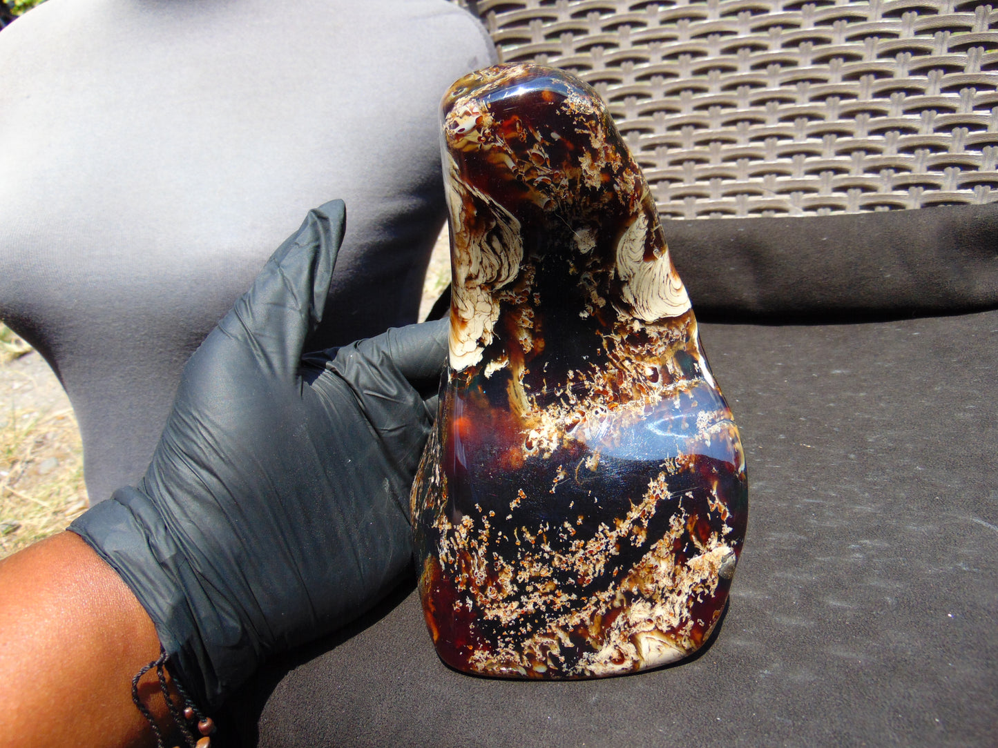 540 gram Full polished Indonesian Amber for Healing 25AR1