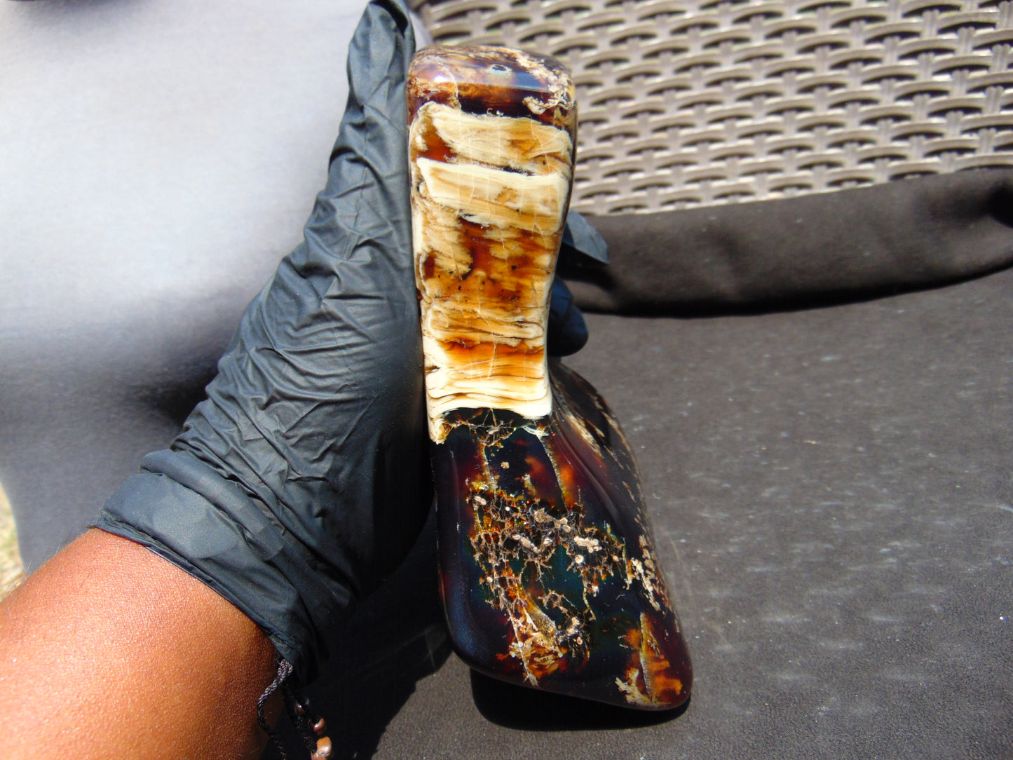 540 gram Full polished Indonesian Amber for Healing 25AR1
