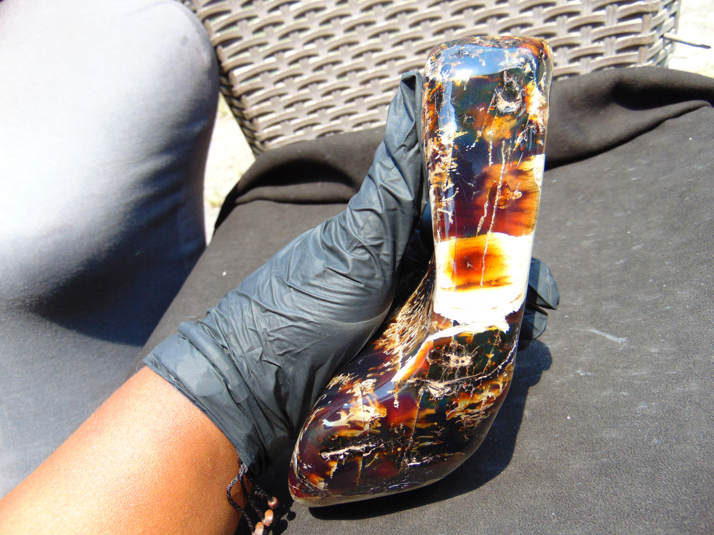 540 gram Full polished Indonesian Amber for Healing 25AR1