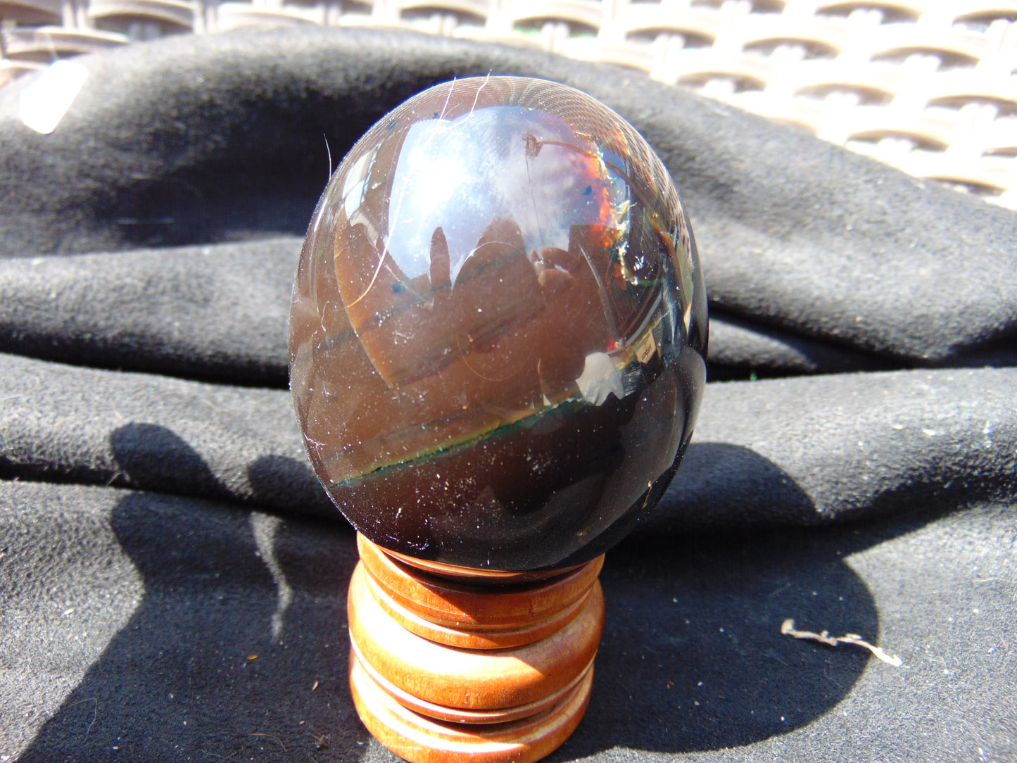 102 gr Shaped Egg 64x53 mm Indonesian Dark Amber for Healing AJ1077