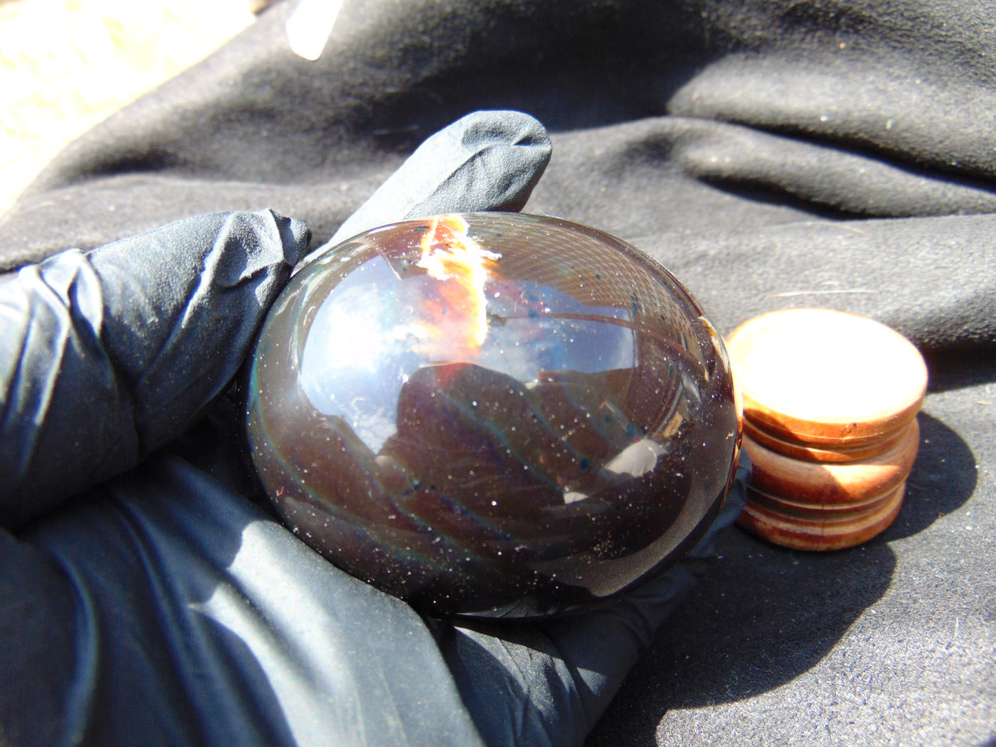 114 gr Shaped Egg 67x54 mm Indonesian Amber for Healing AJ1073