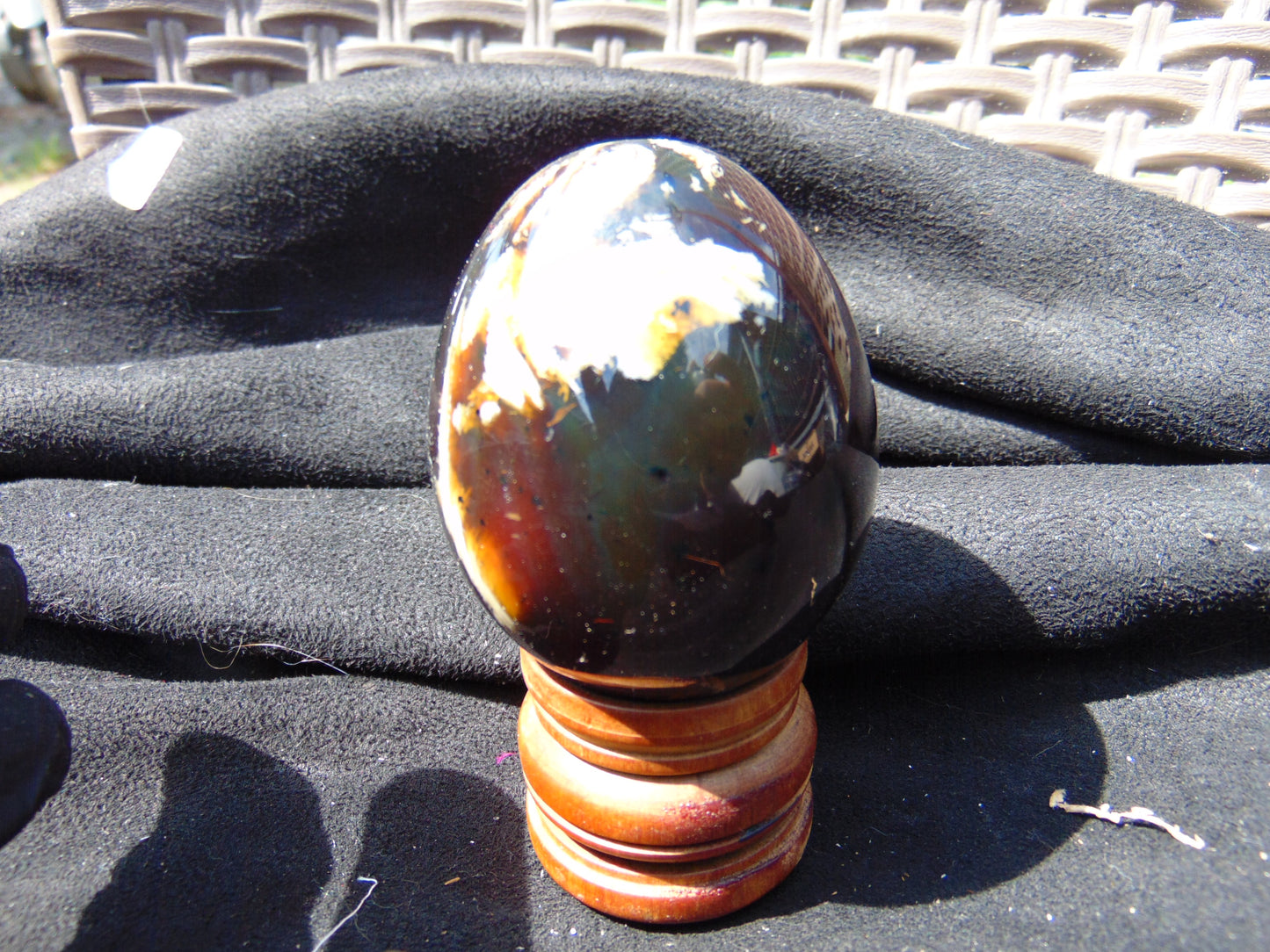 88 gr Shaped Egg 62x50 mm Indonesian Amber for Healing AJ1079