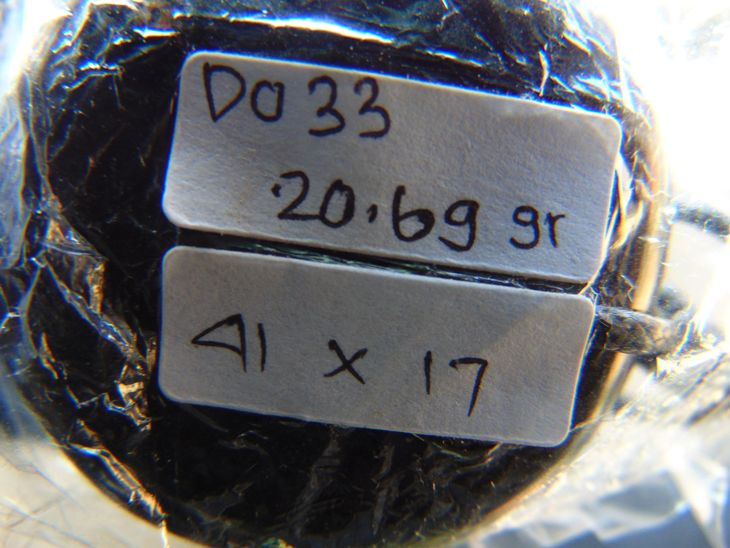 20.69 gr Donut Pendant Indonesian Black Amber for Healing DO33